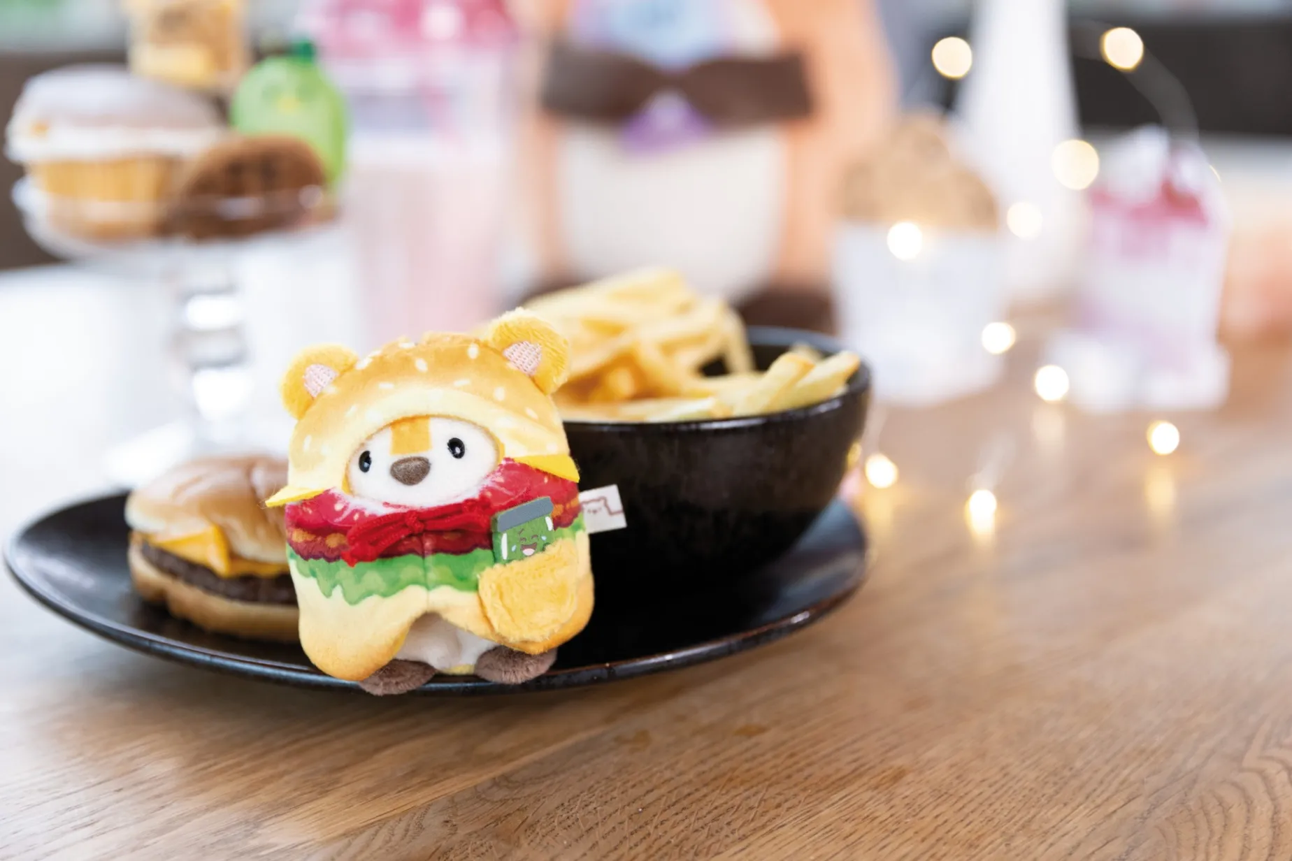 Soft Toy Set Tiger Tiggy with pickle jar and hamburger costume in gift box