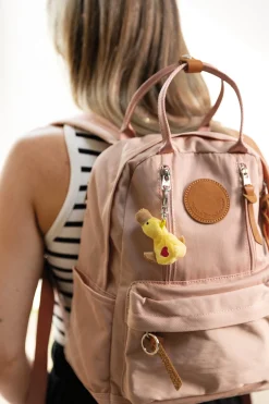 Keyholder duck with heart